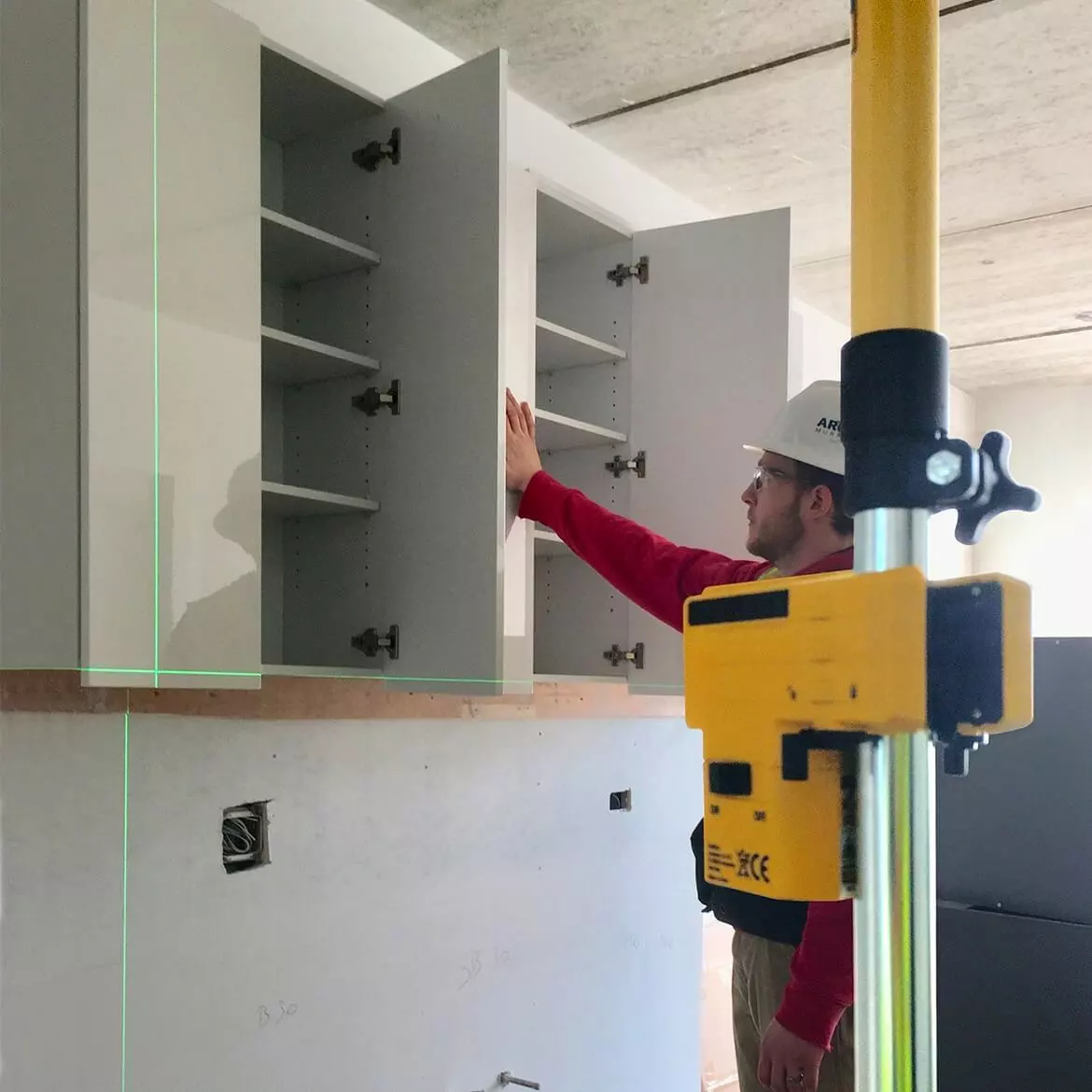 Stabila 03265GP LAX50GP Green Beam Cross Line Laser W/ Telescopic Mount Tools & Equipment 5 Stabila 03265GP LAX50GP Green Beam Cross Line Laser W/ Telescopic Mount Tools & Equipment