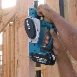 Makita XPK01Z 18V LXT 3-1/4