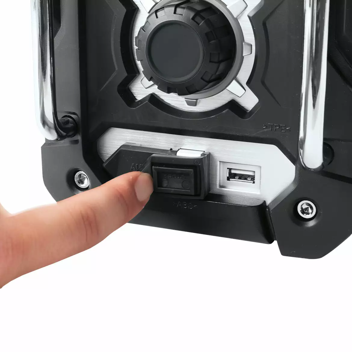 Makita XRM06B 12/18-Volt LXT/CXT Cordless Lithium-Ion Bluetooth Job Site Radio - Bare Tool 10 Makita XRM06B 12/18-Volt LXT/CXT Cordless Lithium-Ion Bluetooth Job Site Radio - Bare Tool